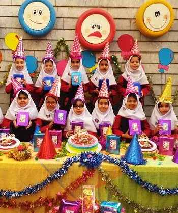 مدرسه رویا، جشن تولد دانش آموزی مدرسه ی دخترانه رویا نطقه 22