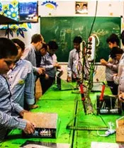 مدرسه فرهنگ، کارگاه الکترونیک دبیرستان پسرانه غیردولتی دوره دوم فرهنگ