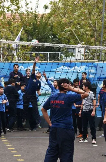 مدرسه فرهنگ،  مسابقات ورزشی در دبیرستان دوره دوم فرهنگ