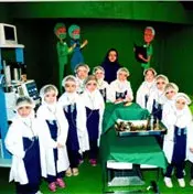 مدرسه ماهور، عکس زیبای  دکترکوچولوهای دبستان غیرانتفاعی دخترانه ماهور منطقه2