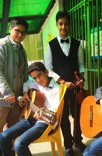 مدرسه فرهنگ، گروه موسیقی فعال دبیرستان پسرانه فرهنگ منطقه 4