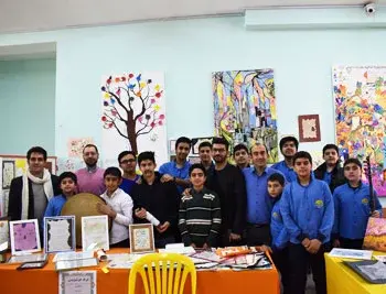 مدرسه فرهنگ، اهدای لوح تقدیر به دانش آموزان خلاق دبیرستان پسرانه فرهنگ