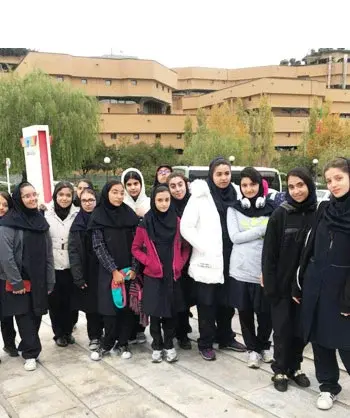 مدرسه آتیه سازان، اردوی دانش آموزشی  باغ کتاب مدرسه ی آتیه سازان