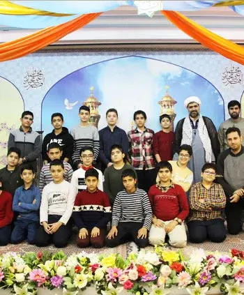 مدرسه پویش آگاهان، عکس  یادگاری جشن تکلیف دانش آموزان دبیرستان پسرانه پویش آگاهان  منطقه 4