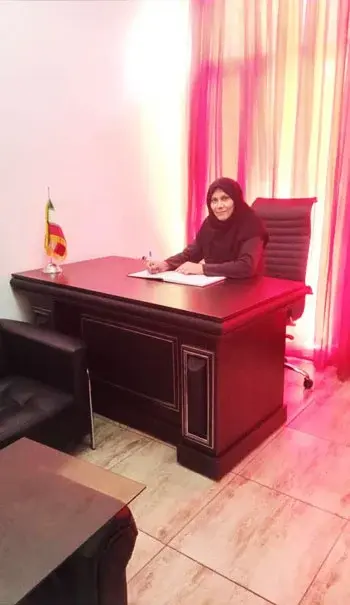 مدرسه اسما یاسین، دفتر مدیریت در پیش دبستان و دبستان دخترانه غیر دولتی اسما یاسین منطقه 4