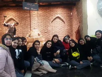 مدرسه صدرا نوین، عکس یادگاری دانش آموزان دبیرستان دوره دوم صدرا نوین منطقه 2