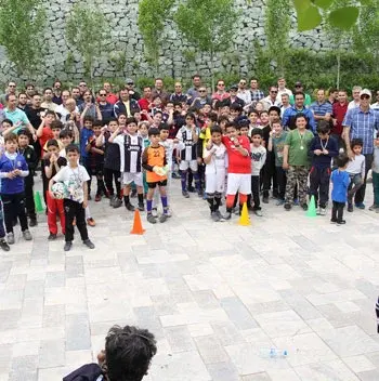 مدرسه بهان، عکس از اردوی پدر و پسری  دبستان بهان منطقه  5