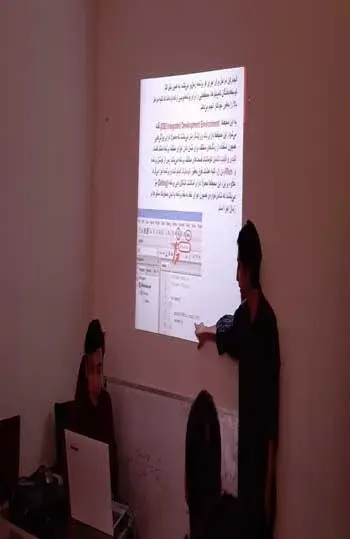 مدرسه ایران تکنیک، عکس از کلاس های هوشمند هنرستان پسرانه ایران تکنیک