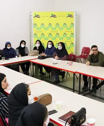 مدرسه نوید صالحین، جلسات توجیهی و دوره ای مدرسه با والدین  پیش دبستان و دبستان پسرانه نوید صالحین منطقه 6