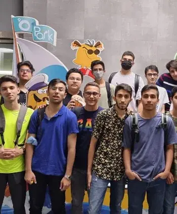 مدرسه نوید صالحین، تصویری از اردوی اوپارک دبیرستان دوره اول نوید صالحین