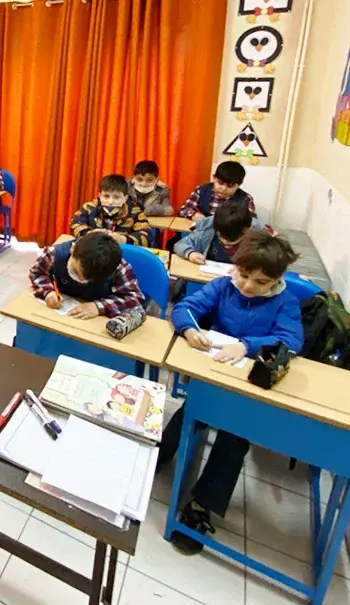 مدرسه علم مبین، کلاس های درس پیش دبستان و دبستان علم مبین