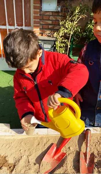 مدرسه علم مبین، مهارت های زندگی در پیش دبستان و دبستان علم مبین