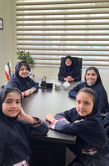 مدرسه اتحاد نوین، دانش آموزان مدرسه اتحادنوین