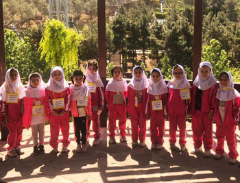 مدرسه آوای تبسم تابان، تصویری از تیم ورزشی مدرسه آوای تبسم تابان