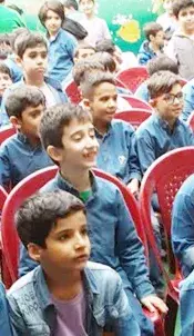 مدرسه استعداد برتر، در محله تهرانپارس، مدرسه‌ای که به فرزندان شما بال پرواز می‌دهد.